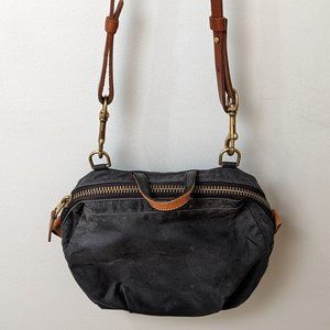 Hoi Bo crossbody bag in cotton-canvas w/ tan leather trim